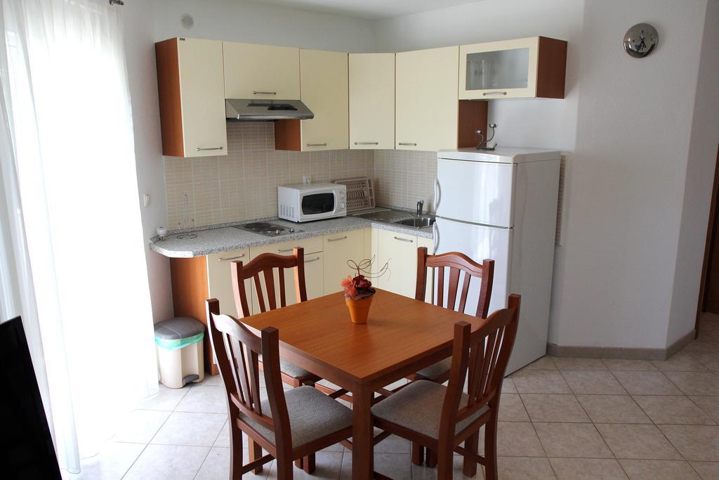 Apartments Kata Біоград-на-Мору Екстер'єр фото